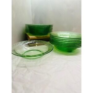Vintage Pyrex Festiva Spring Green Bowl 7.5 Set of 4